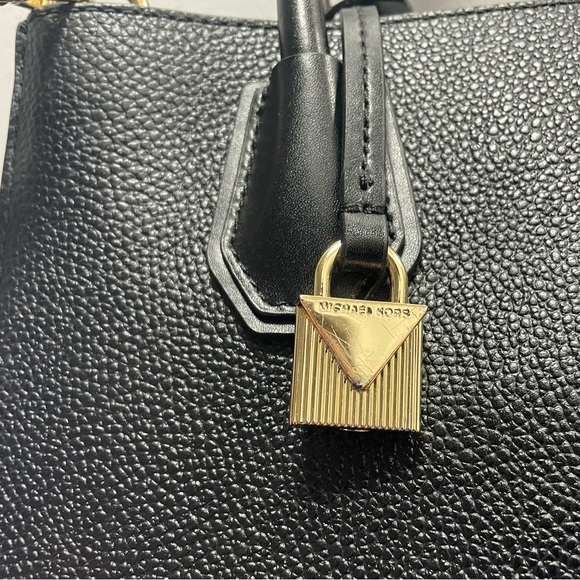 EUC Michael Kors Black Leather Mini Mercer Tote Clean - Picture 10 of 12